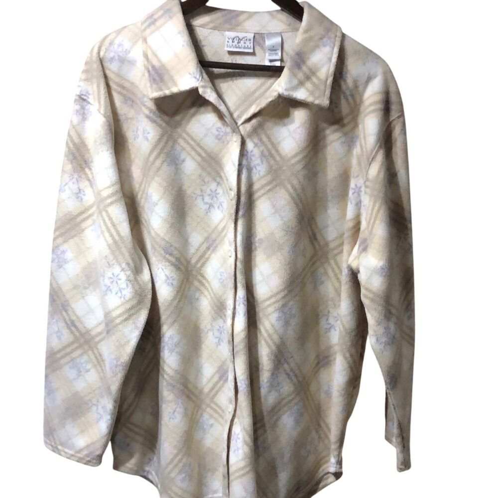 Liz Claiborne, Villager Sport Signature Collection,button down shirt‎